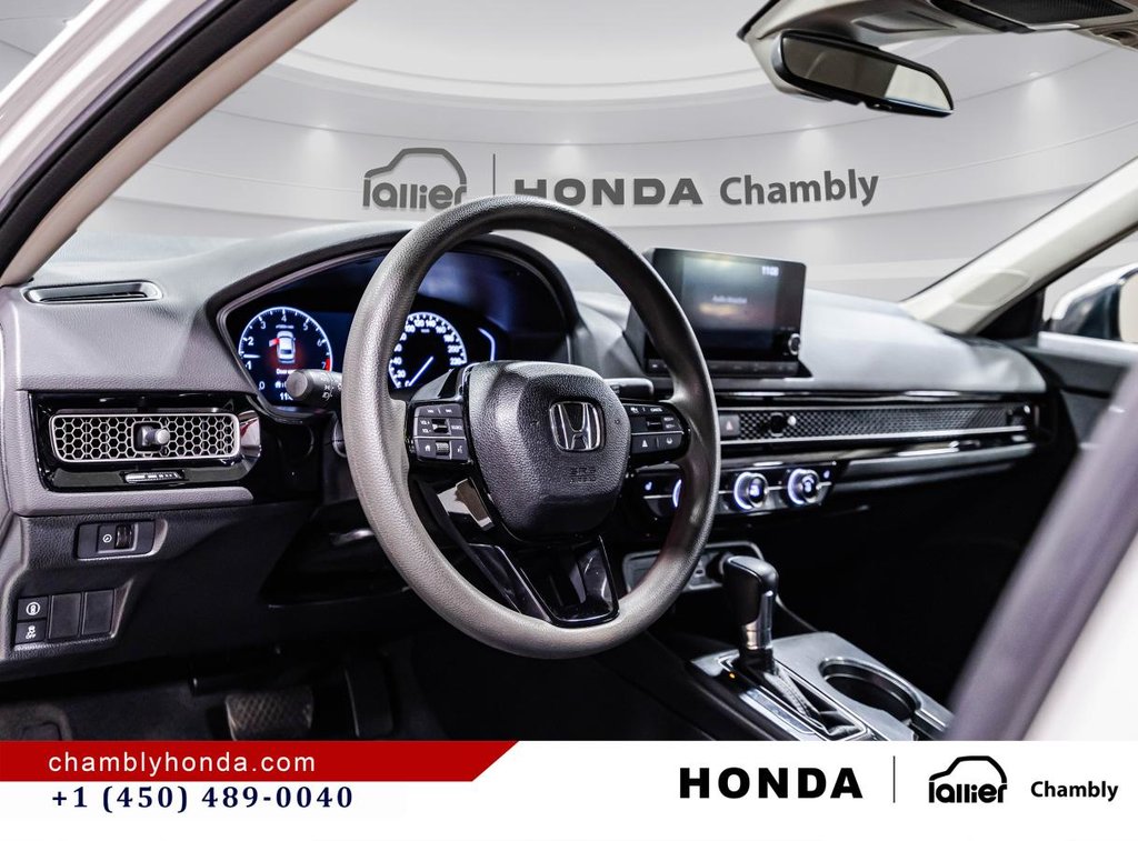 2023 Honda Civic LX 15,000 KM!!! I CARPLAY I HEATED SEATS I CAMERA I STARTER I ACTIVE SECURITY in Montréal, Quebec - 19 - w1024h768px