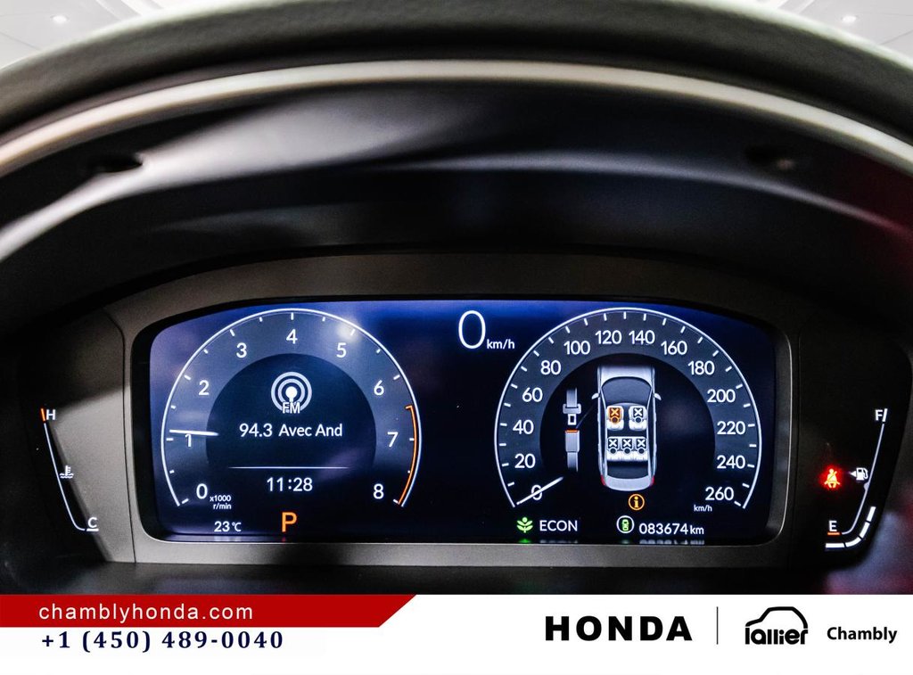 Honda Civic Touring CUIR I SUNROOF I MAGS I STARTER I CARPLAY I GPS I MAGS I ACTIVE SECURITY 2023 à Montréal, Québec - 24 - w1024h768px