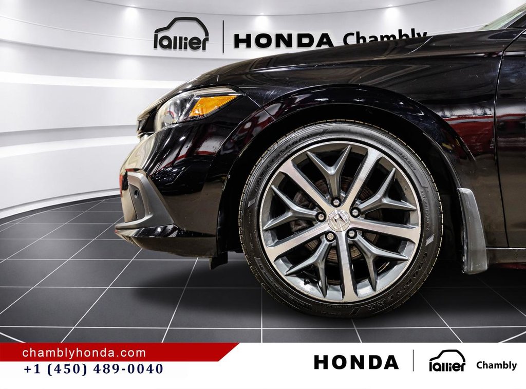 Honda Civic Touring CUIR I SUNROOF I MAGS I STARTER I CARPLAY I GPS I MAGS I ACTIVE SECURITY 2023 à Montréal, Québec - 10 - w1024h768px