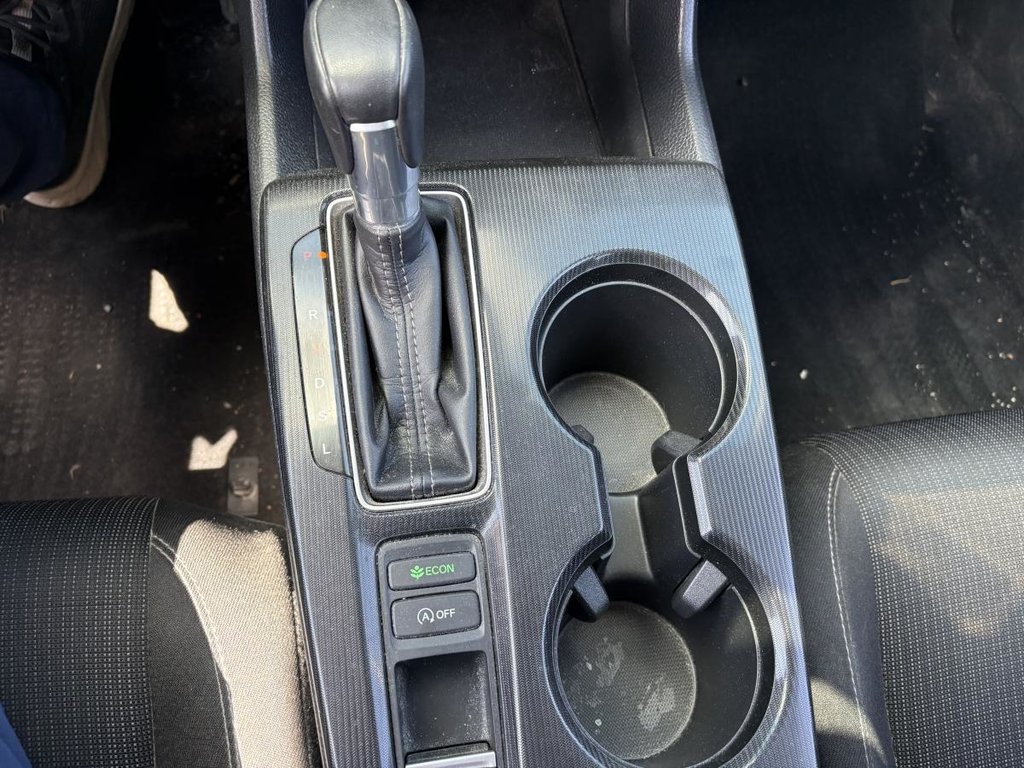 2024 Honda Civic EX CXRPLAY I MAGS I SUNROIOF IO HEATED SEATS & STEERING WHEEL I STARTER I ACTIVE SECURITY in Montréal, Quebec - 13 - w1024h768px