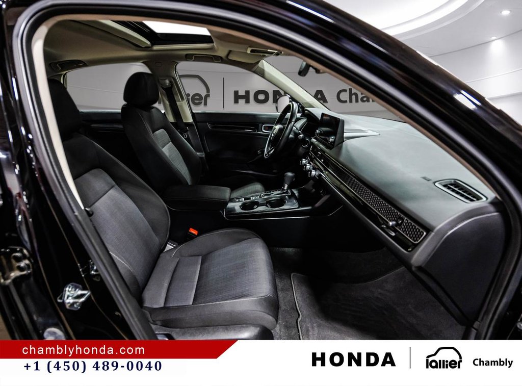 Honda Civic EX SUNROOF I MAGS I HEATED SEATS & STEERING WHEEL I CARPLAY I ACTIVE SECURITY 2024 à Montréal, Québec - 17 - w1024h768px