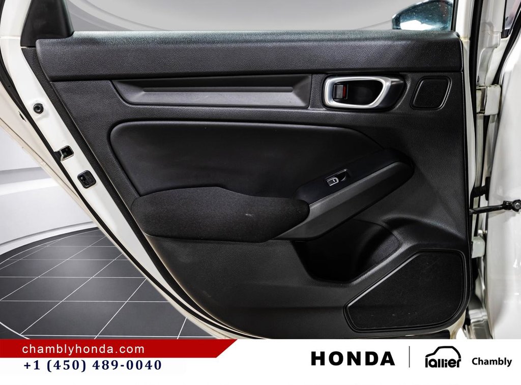 2024 Honda Civic LX-B CARPLAY I HEATED SETAS I STARTER I ACTIVE SECURITY in Montréal, Quebec - 12 - w1024h768px