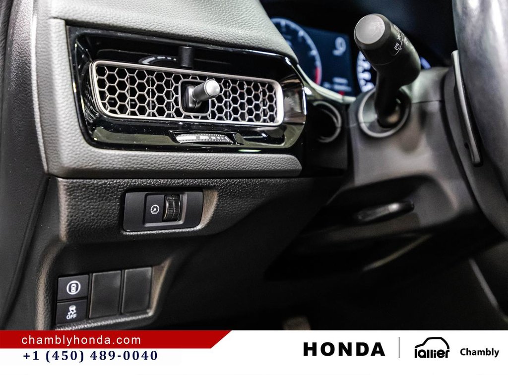 2024 Honda Civic Sport CARPLAY I SUNROOF I MAGS I STARTER I HEATED SEATS AND STEERING WHEEL I ACTIVE SECURITY in Montréal, Quebec - 21 - w1024h768px