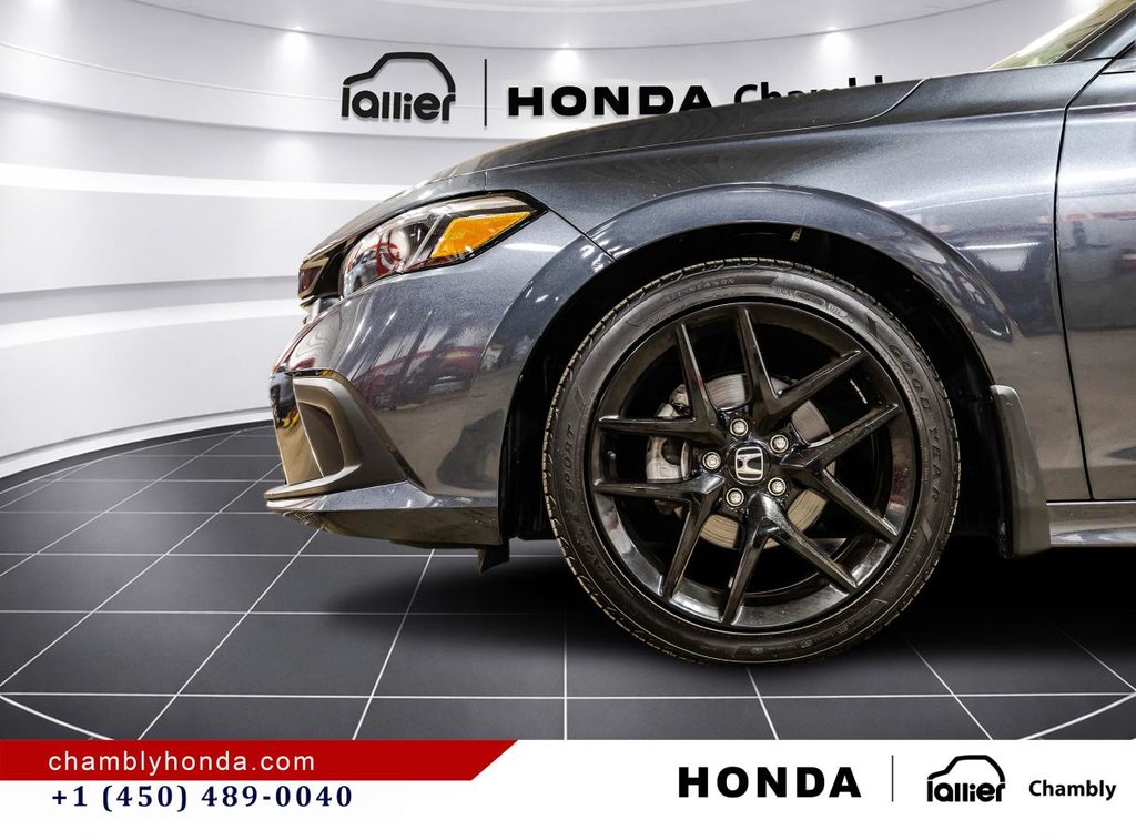 2024 Honda Civic Sport CARPLAY I SUNROOF I MAGS I STARTER I HEATED SEATS AND STEERING WHEEL I ACTIVE SECURITY in Montréal, Quebec - 10 - w1024h768px