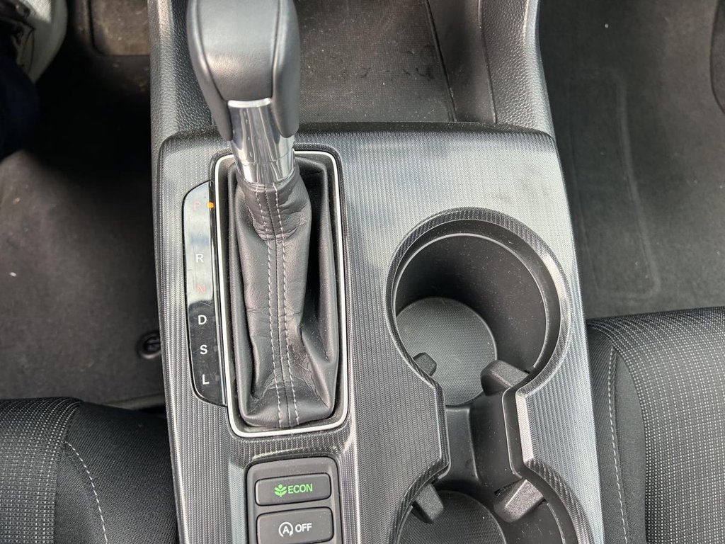 Honda Civic EX 22,000 KM I SUNROOF I MAGS I HEATED SEATS AND STEERING WHEEL I STARTER I ACTIVE SECURITY 2024 à Montréal, Québec - 16 - w1024h768px