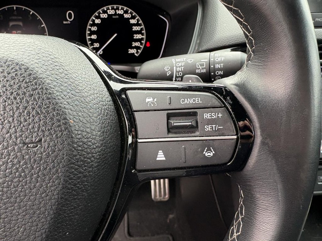 2025 Honda Civic Sport Hatchback I MAGS I CARPLAY I HEATED SEATS I STARTER I CAMERA I ACTIVE SECURITY in Montréal, Quebec - 10 - w1024h768px