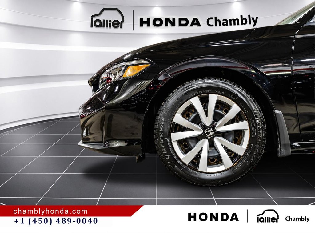 2026 Honda Civic LX 8,000 KM !!! I CARPLAY I HEATED SEATS I STARTER I CAMERA I ACTIVE SECURIY in Montréal, Quebec - 10 - w1024h768px