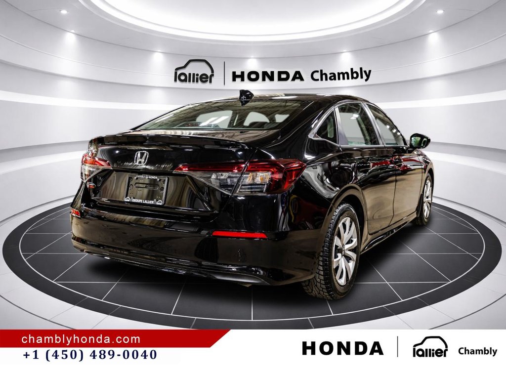 Honda Civic LX 8,000 KM !!! I CARPLAY I HEATED SEATS I STARTER I CAMERA I ACTIVE SECURIY 2026 à Montréal, Québec - 7 - w1024h768px