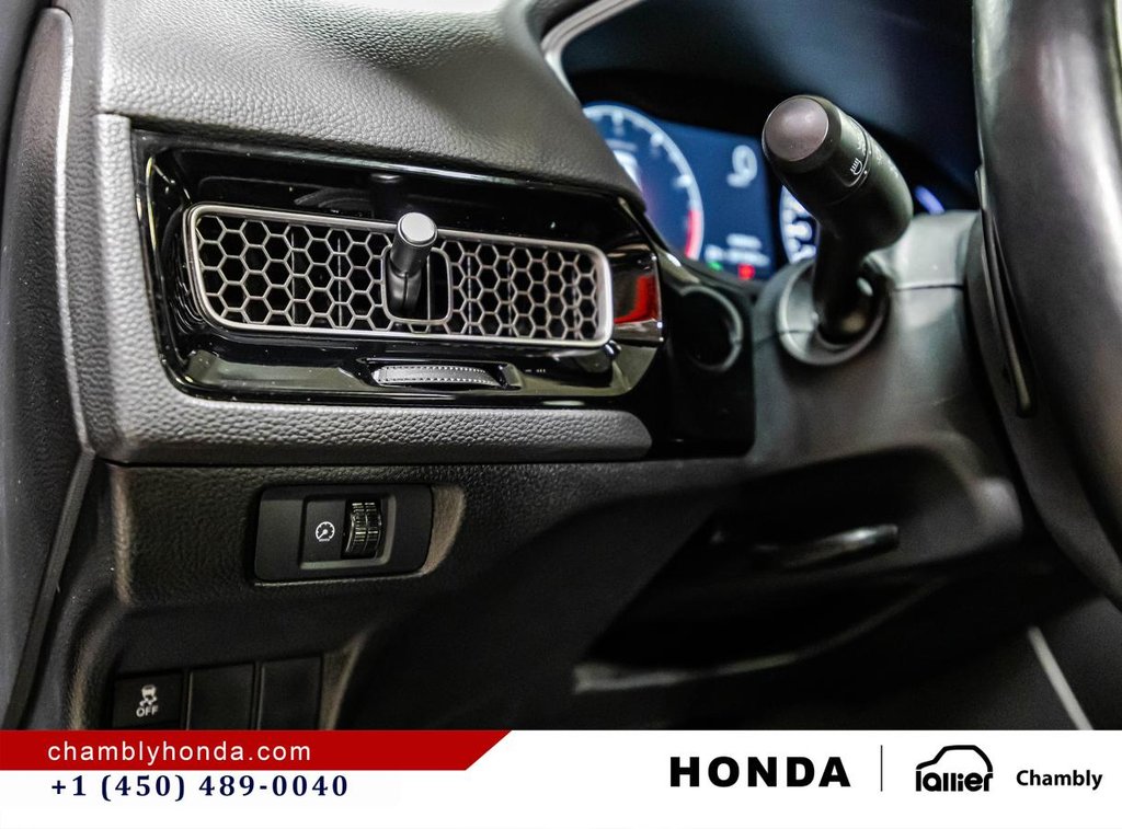 Honda Civic Sport  CARPLAY I SUNROOF I MAGS I HEATED SEATS AND STEERING WHEEL I STARTER I ACTIVE SECURITY 2026 à Montréal, Québec - 21 - w1024h768px