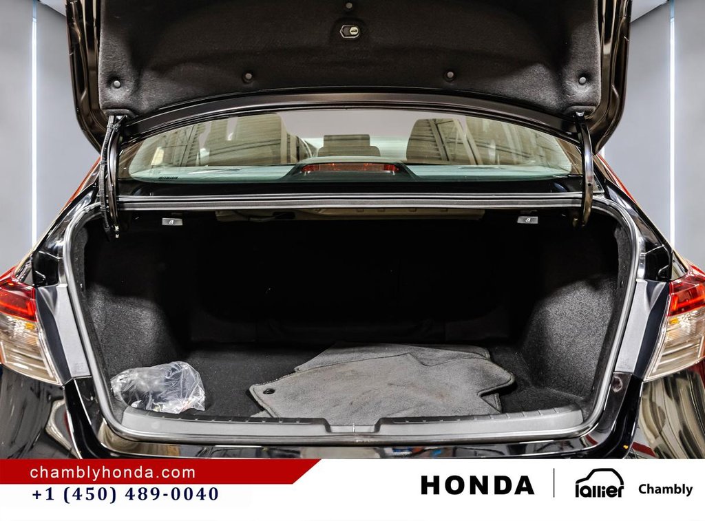 Honda Civic Sport CVT  SUNRROG I MAGS I HEATED SEATS & STEERING WHEEL I CARPLAY I  STARTER I ACTIVE SECURITY 2026 à Montréal, Québec - 15 - w1024h768px