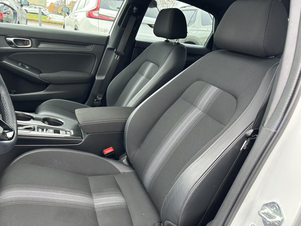 Honda Civic Sport SUNRROF I MAGS HEATED SEATS AND STEERING WHEEL I STARTER I CAMERA I ACIVE SECURITY 2026 à Montréal, Québec - 7 - w1024h768px