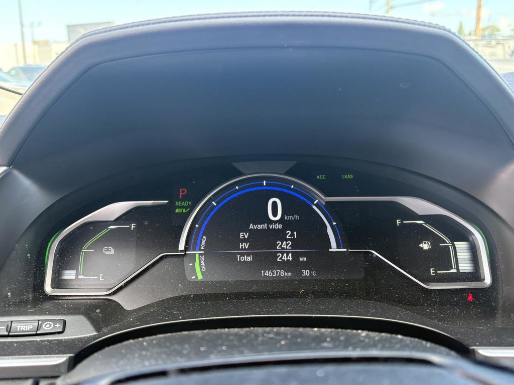 2020 Honda Clarity Plug-in Hybrid Sedan 1 OWNER I NO ACCIDENT I MAINTENANCE AT CHAMBLY HONDA in Montréal, Quebec - 14 - w1024h768px