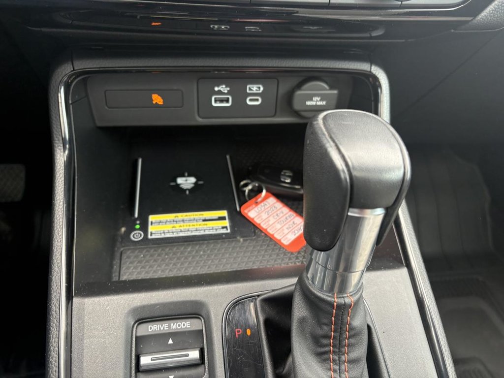 Honda CR-V Hybrid Touring AWD CARPLAYU I SUNROOF I MAGS I HEATED SEATS AND STEERING WHEEL I ACTIVE SECURITY I STARTER 2023 à Montréal, Québec - 9 - w1024h768px