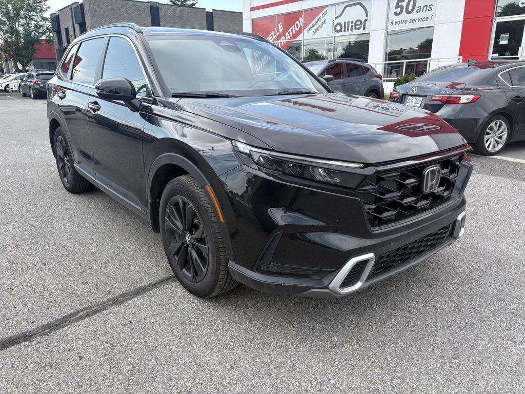 Honda CR-V Hybrid Touring AWD CARPLAYU I SUNROOF I MAGS I HEATED SEATS AND STEERING WHEEL I ACTIVE SECURITY I STARTER 2023 à Montréal, Québec - 2 - w1024h768px