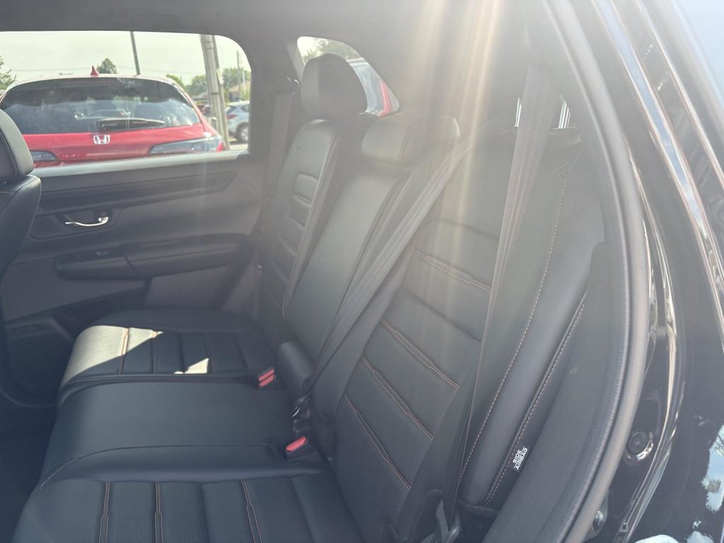 Honda CR-V Hybrid EX-L AWD LEATHER I SUNROOF I MAGS I CARPLAY I HEATED SEATS AND STEERING WHEEL I ACTIVE SECURITY 2025 à Montréal, Québec - 7 - w1024h768px