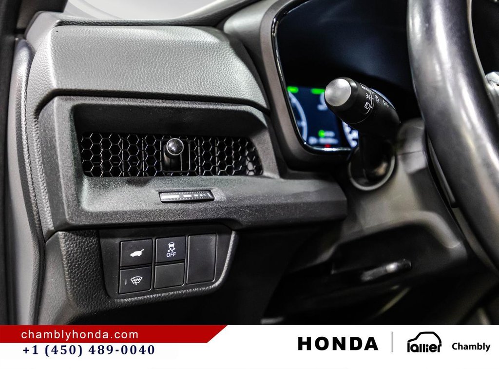 2025 Honda CR-V Hybrid EX-L AWD SUNROOF I MAGS I LEATHER I HEATED SEATS AND STEERING WHEEL I CARPLAY I ACTIVE SECURITY in Montréal, Quebec - 23 - w1024h768px
