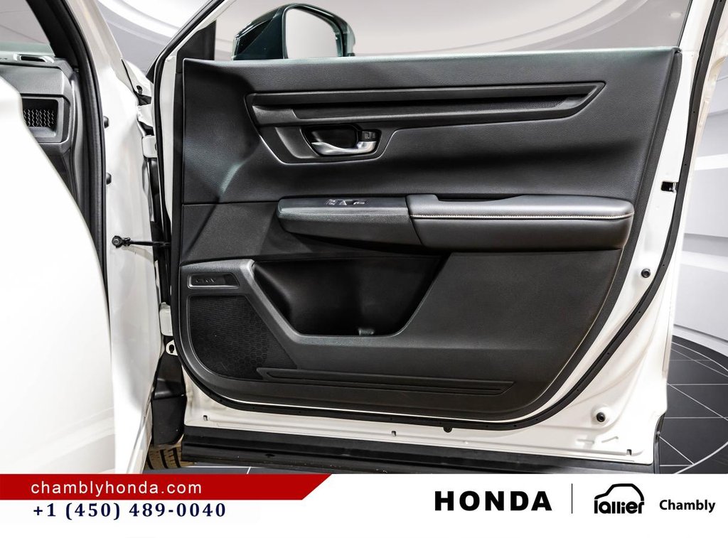 2025 Honda CR-V Hybrid EX-L AWD SUNROOF I MAGS I LEATHER I HEATED SEATS AND STEERING WHEEL I CARPLAY I ACTIVE SECURITY in Montréal, Quebec - 18 - w1024h768px