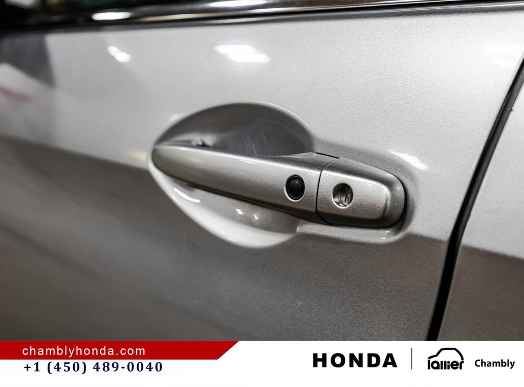 2015 Honda CR-V EX AWD SUNROOF I MAGS I CAMERA I HEATED SEATS I BLUETOOTH in Montréal, Quebec - 11 - w1024h768px