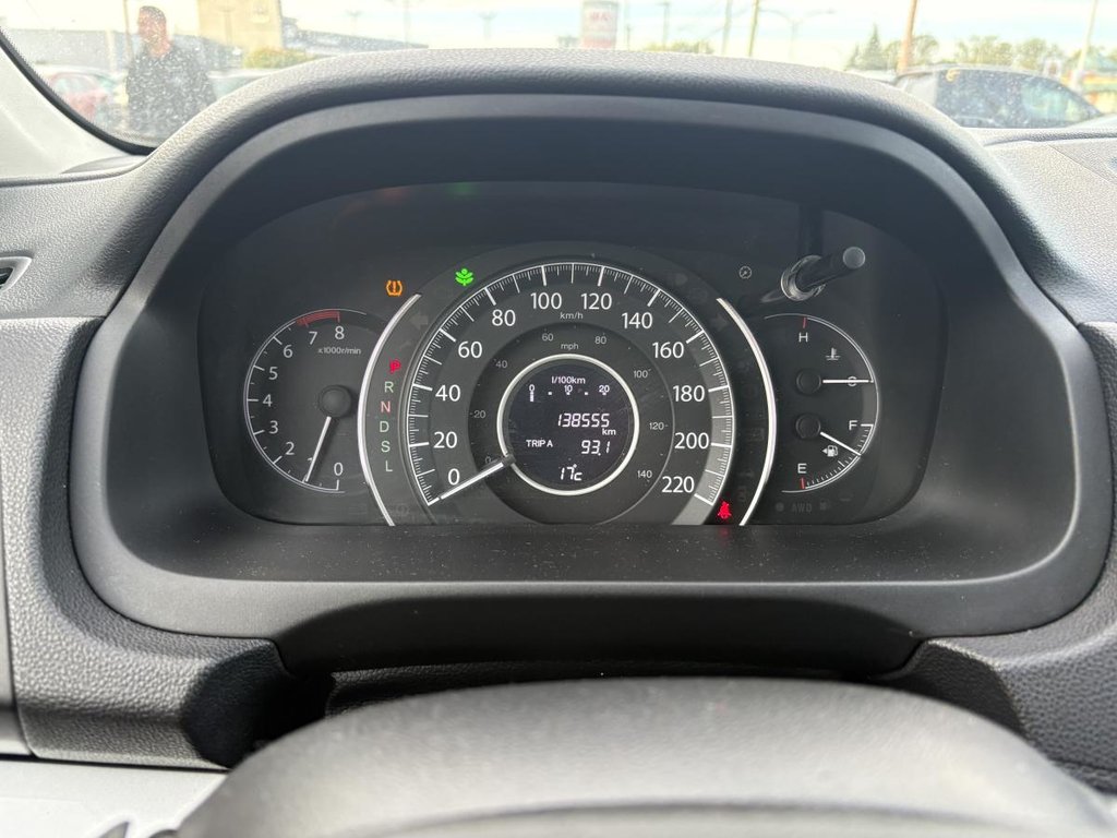 2015 Honda CR-V EX AWD SUNROOF I MAGS I CAMERA I HEATED SEATS I BLUETOOTH in Montréal, Quebec - 8 - w1024h768px