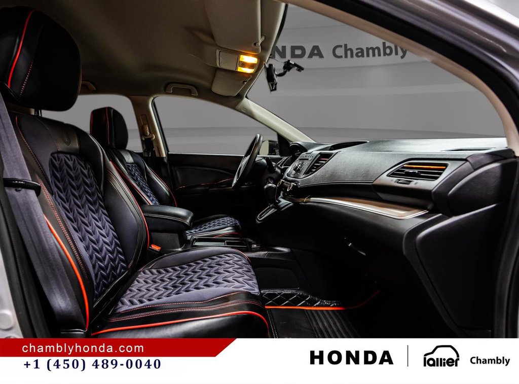 2016 Honda CR-V LX AWD I 74,000 KM !!! I MINT I LAST YEAR WITH 2.4L ENGINE I HEATED SEATS I MAGS I CAMERA in Montréal, Quebec - 17 - w1024h768px