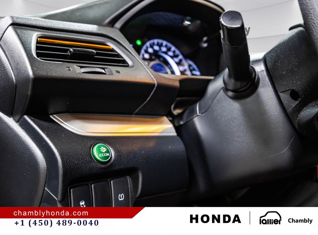 2016 Honda CR-V LX AWD I 74,000 KM !!! I MINT I LAST YEAR WITH 2.4L ENGINE I HEATED SEATS I MAGS I CAMERA in Montréal, Quebec - 20 - w1024h768px