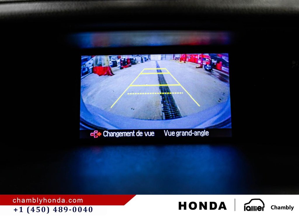 2016 Honda CR-V LX AWD I 74,000 KM !!! I MINT I LAST YEAR WITH 2.4L ENGINE I HEATED SEATS I MAGS I CAMERA in Montréal, Quebec - 25 - w1024h768px