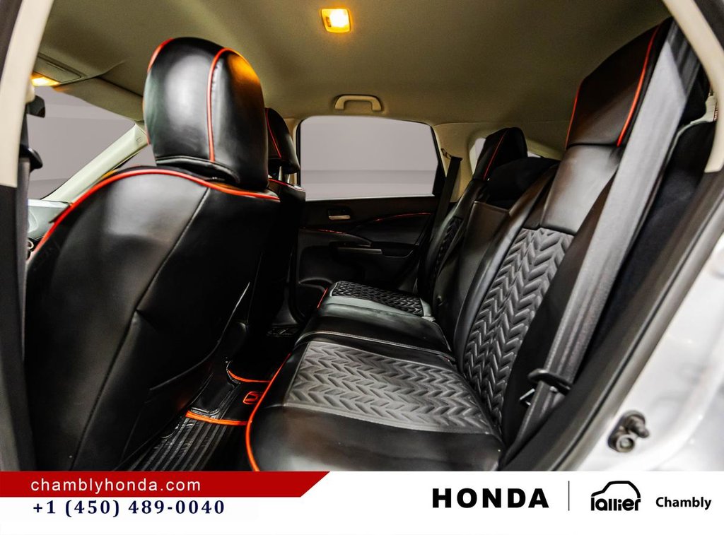 2016 Honda CR-V LX AWD I 74,000 KM !!! I MINT I LAST YEAR WITH 2.4L ENGINE I HEATED SEATS I MAGS I CAMERA in Montréal, Quebec - 13 - w1024h768px