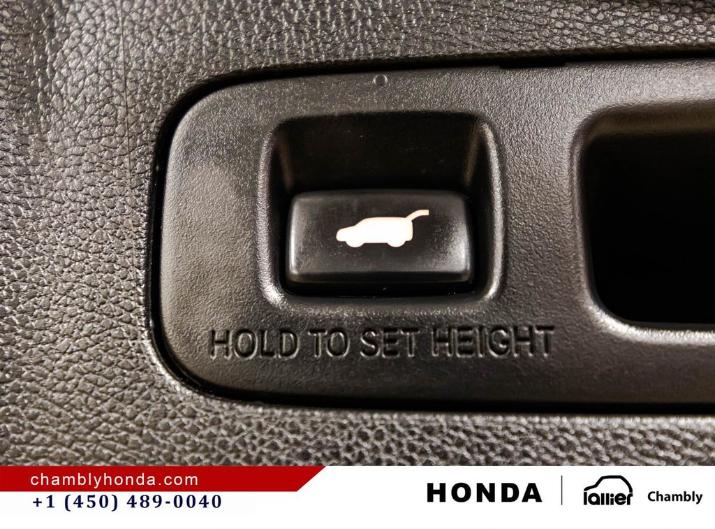 Honda CR-V EX-L AWD I 1 OWNER I 71,000 KM I LETAHER I HEATED SEATS AND STEERING WHEEL I MAGS I CARPLY 2017 à Montréal, Québec - 16 - w1024h768px