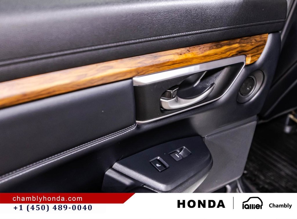 Honda CR-V EX-L AWD I 1 OWNER I 71,000 KM I LETAHER I HEATED SEATS AND STEERING WHEEL I MAGS I CARPLY 2017 à Montréal, Québec - 12 - w1024h768px