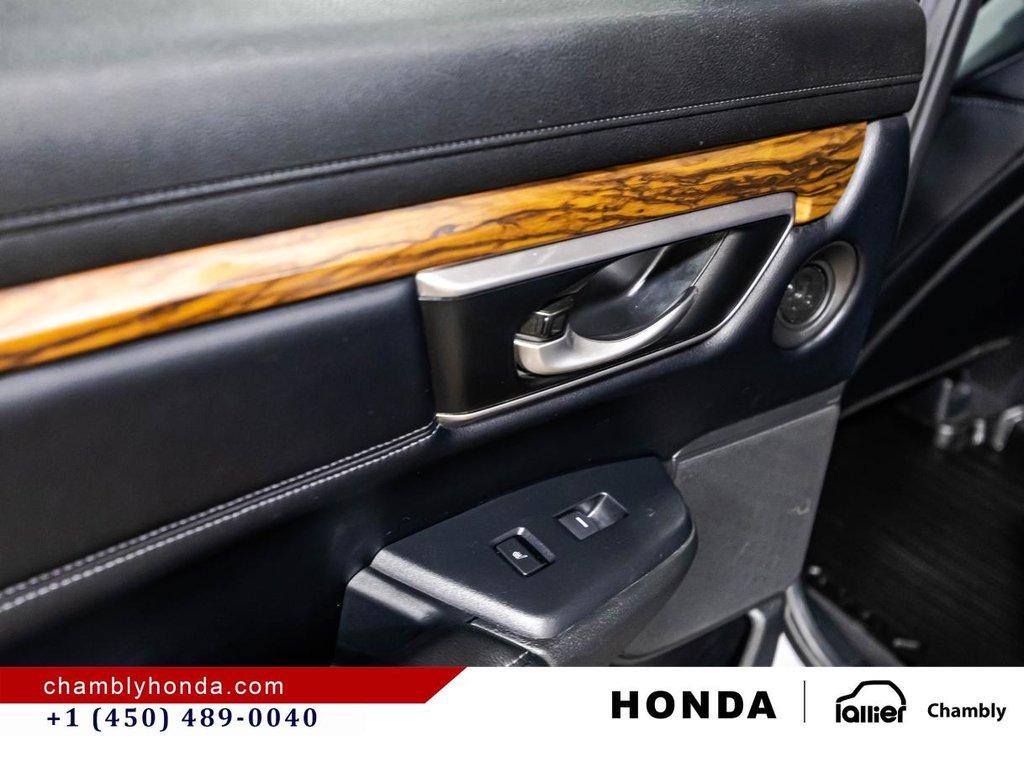 Honda CR-V Touring AWD I CARPLAY I PANORAMIC SUNROOF I LEATHER I HEATED SEATS I MAGS I STARTER 2018 à Montréal, Québec - 12 - w1024h768px