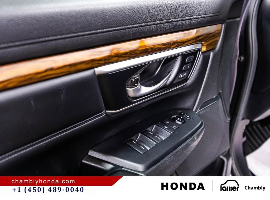 Honda CR-V Touring AWD I CARPLAY I PANORAMIC SUNROOF I LEATHER I HEATED SEATS I MAGS I STARTER 2018 à Montréal, Québec - 11 - w1024h768px