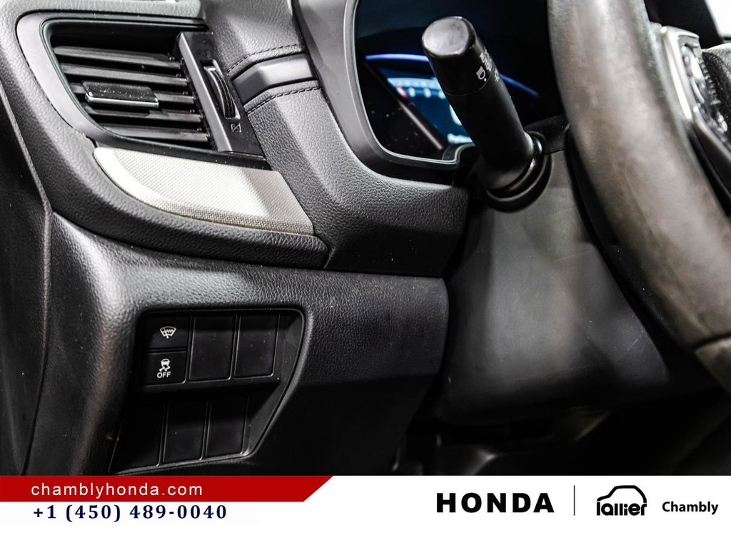 2018 Honda CR-V LX CARPLAY I MAGS I STARTER I HEATED SEATS I CAMERA I ACTIVE SECURITY in Montréal, Quebec - 20 - w1024h768px