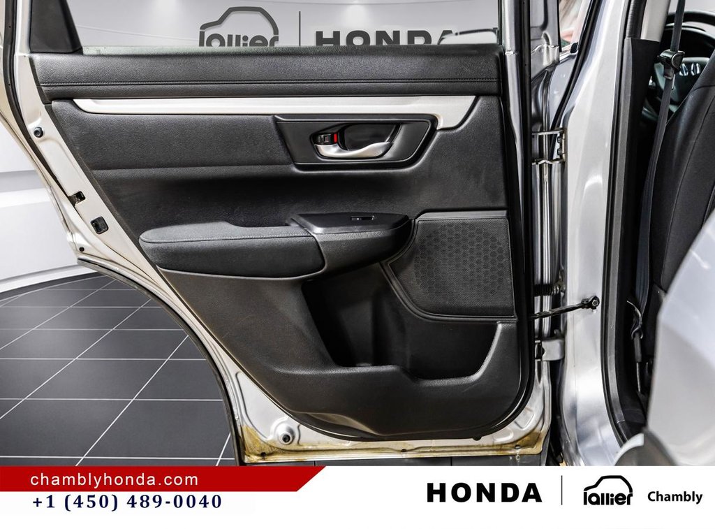 Honda CR-V LX AWD 2019 à Montréal, Québec - 12 - w1024h768px