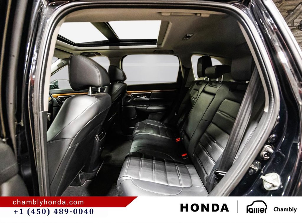 2019 Honda CR-V Touring AWD CARPLAY I SUNROOF I MAGS I STARTER I LEATHER I HETED SEATS I ACTIVE SECURITY in Montréal, Quebec - 14 - w1024h768px