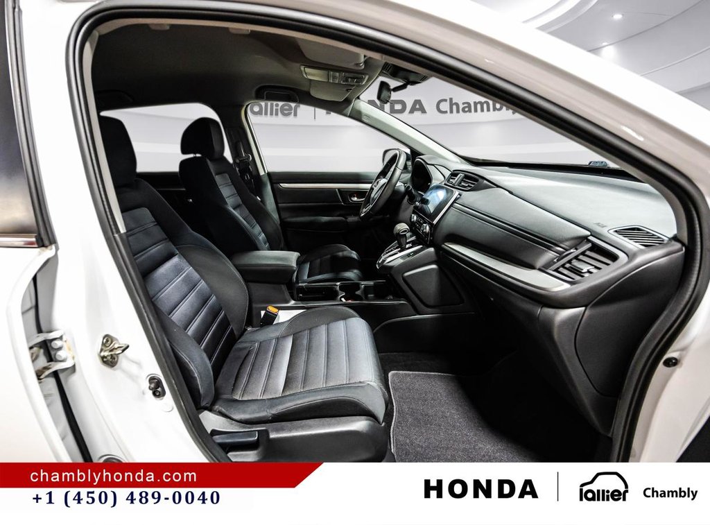 2019 Honda CR-V LX AWD  MAGS I STARTER I HEATED SEATS I CAMERA I ACTIVE SECURITY in Montréal, Quebec - 17 - w1024h768px
