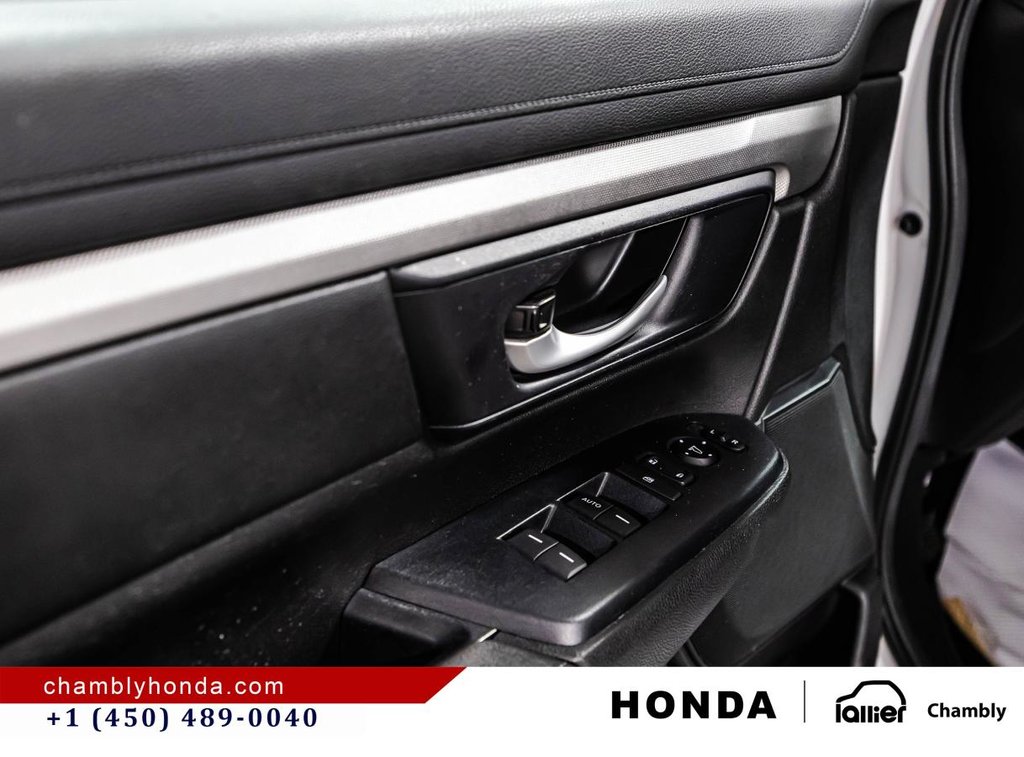 2019 Honda CR-V LX AWD  MAGS I STARTER I HEATED SEATS I CAMERA I ACTIVE SECURITY in Montréal, Quebec - 11 - w1024h768px
