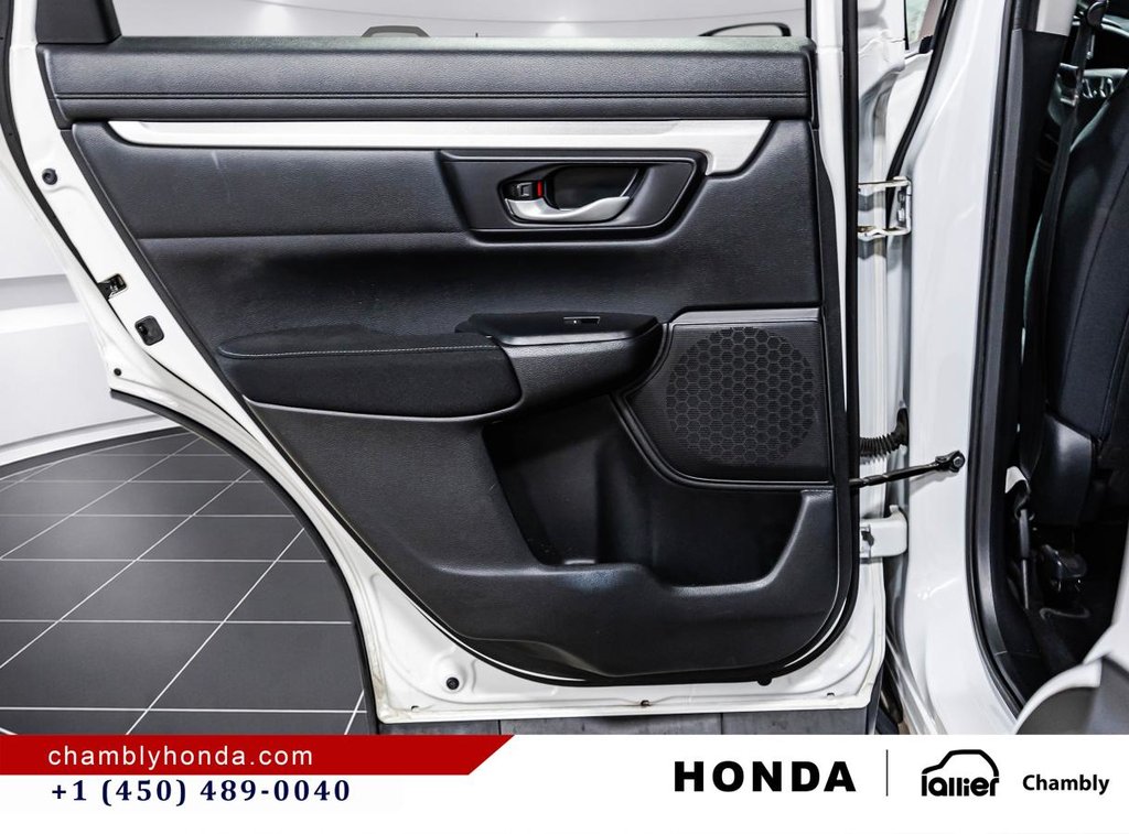 2019 Honda CR-V LX AWD  MAGS I STARTER I HEATED SEATS I CAMERA I ACTIVE SECURITY in Montréal, Quebec - 12 - w1024h768px