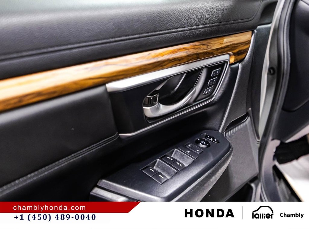 2020 Honda CR-V EX-L AWD LEATHER I MAGS I SUNROOOF I CARPLAY I HEATED SEATS I ACTIVE SECURITY in Montréal, Quebec - 11 - w1024h768px