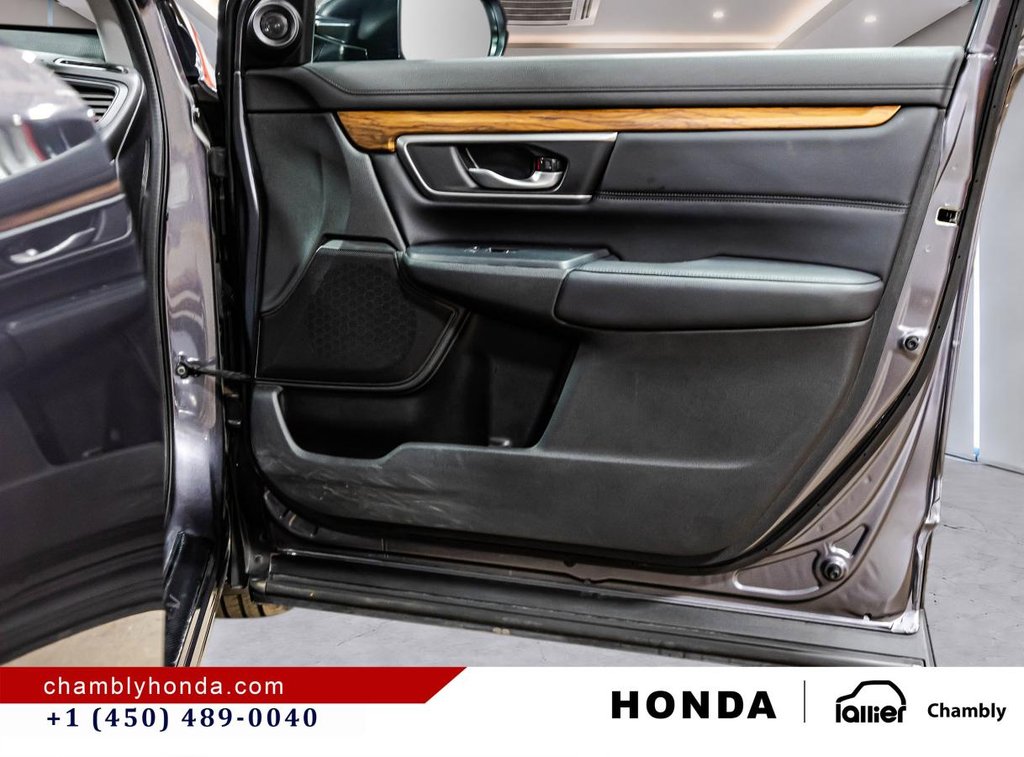 Honda CR-V Touring AWD  CARPLAY I MAGS I SUNROOF I HEATED SEATS AND STEERING WHEEL I STARTER I ACTIVE SECURITY 2020 à Montréal, Québec - 18 - w1024h768px