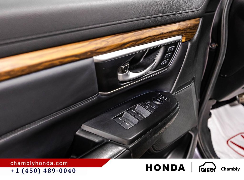 Honda CR-V Touring AWD  CARPLAY I MAGS I SUNROOF I HEATED SEATS AND STEERING WHEEL I STARTER I ACTIVE SECURITY 2020 à Montréal, Québec - 11 - w1024h768px