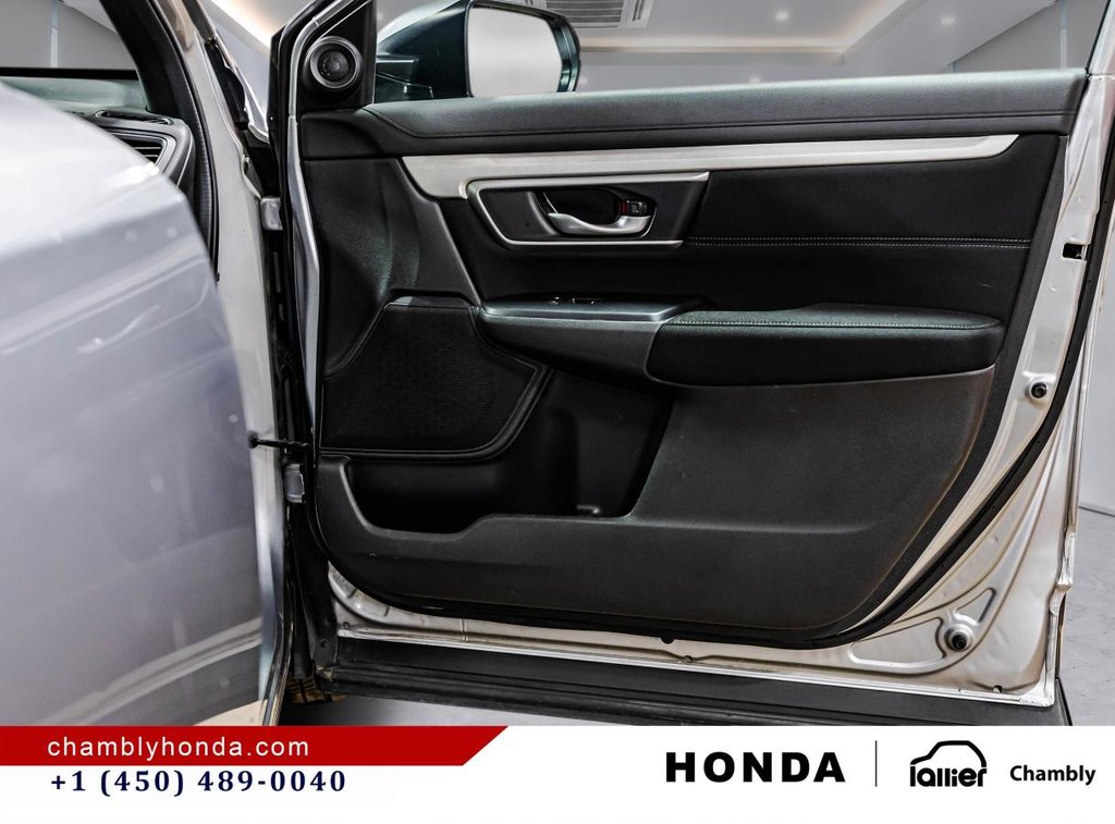 2021 Honda CR-V Sport AWD SUNROOF I MAGS I HEATED SEATS AND STEERING WHEEL I CARPLAY I STARTER I ACTIVE SECURITY in Montréal, Quebec - 17 - w1024h768px