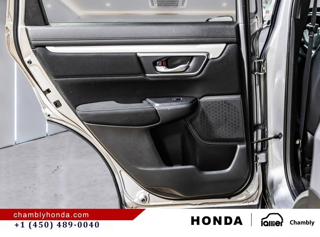 2021 Honda CR-V Sport AWD SUNROOF I MAGS I HEATED SEATS AND STEERING WHEEL I CARPLAY I STARTER I ACTIVE SECURITY in Montréal, Quebec - 12 - w1024h768px