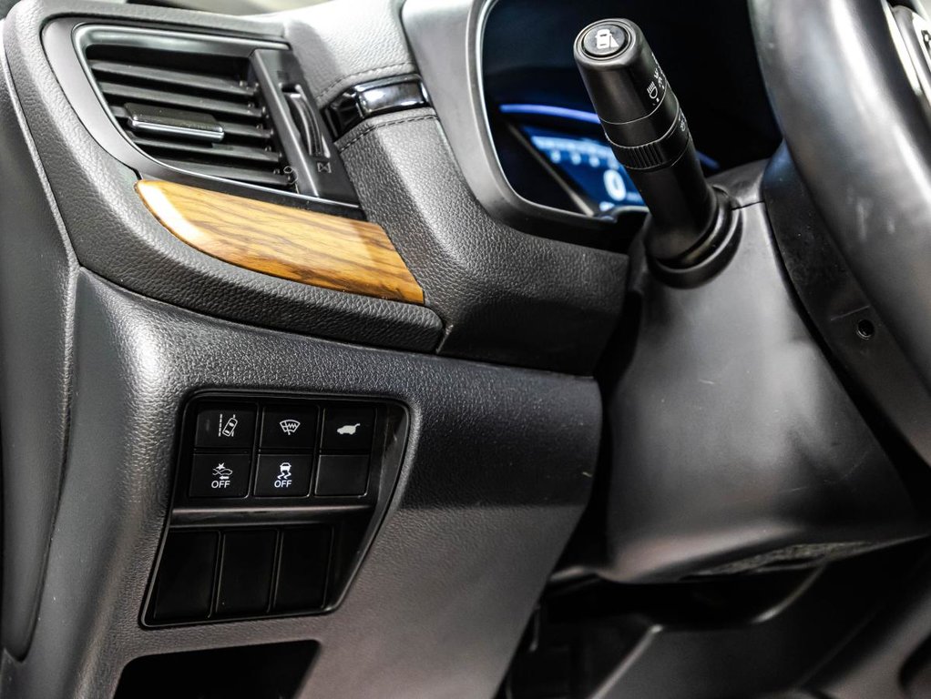 Honda CR-V EX-L  LEATHER I SUNROOF I MAGS I REMOTE STARTER I WARRANTY OF 10 YEARS 200,000 KM* 2022 à Montréal, Québec - 23 - w1024h768px