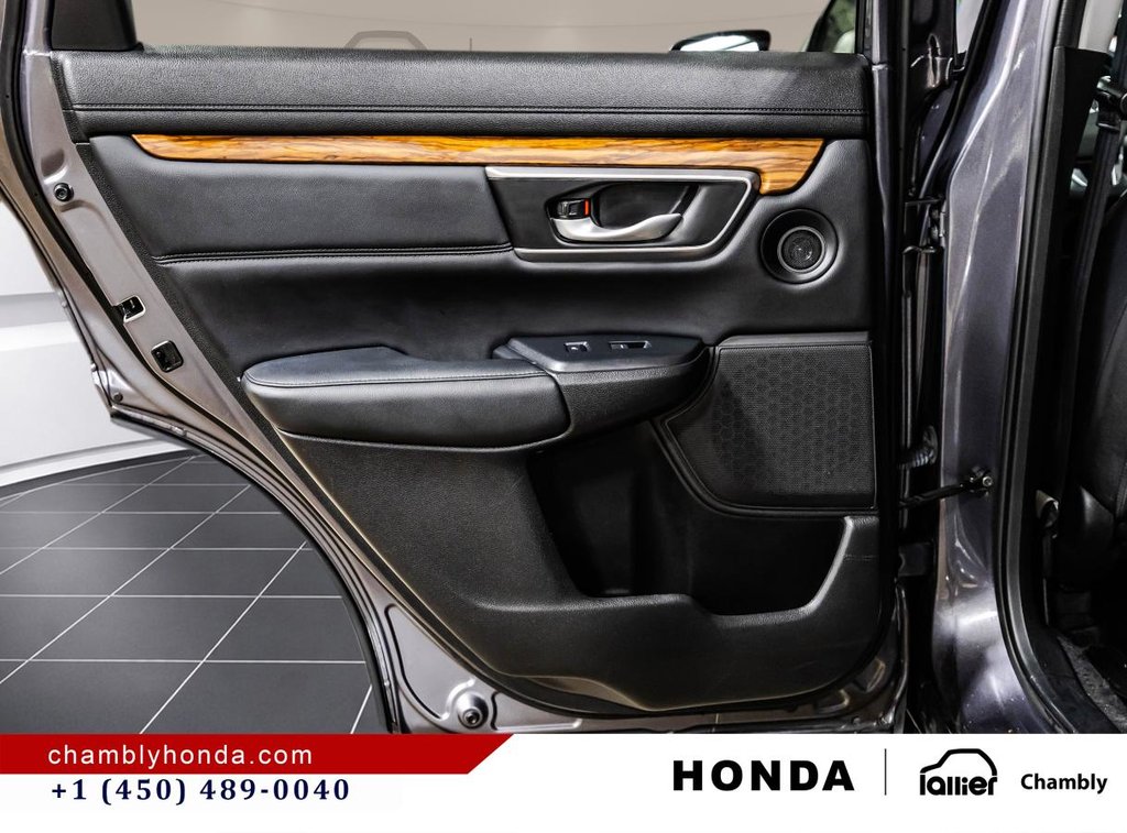 2022 Honda CR-V Touring AWD I CARPLAY I LEATHER I PANORAMIC SUNROOF I MAGS I STARTER I ACTIVE SECURITY in Montréal, Quebec - 13 - w1024h768px