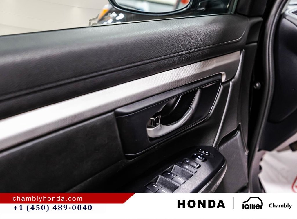 Honda CR-V LX AWD I CARPLAY I MAGS I HEATED SEATS I STARTER I ACTIVE SECURITY 2022 à Montréal, Québec - 11 - w1024h768px