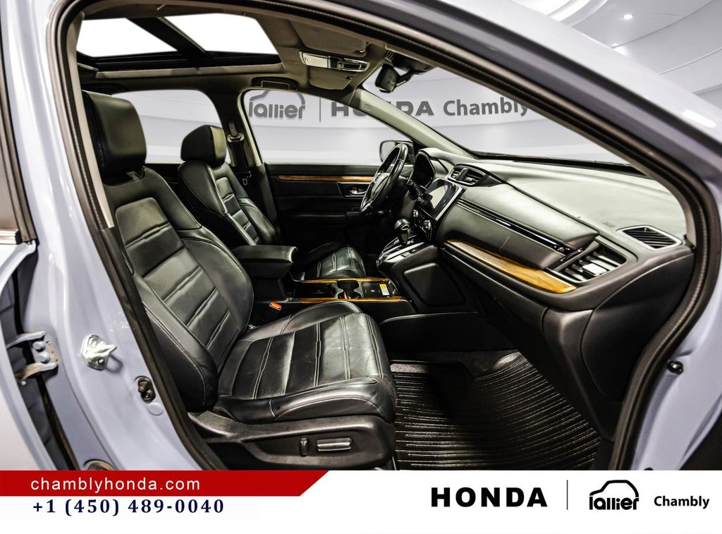 Honda CR-V Touring AWD LEATHER I PANORAMIC SUNRROF I HEATED SEATS I STARTER I MAGS I ACTIVE SECURITY 2022 à Montréal, Québec - 17 - w1024h768px