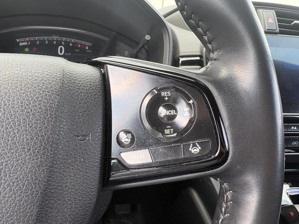 Honda CR-V Black Edition AWD I PANORAMIC SUNROOF I LEATHER I HEATED SEATS & STEERING WHEEL I STARTER I 2022 à Montréal, Québec - 10 - w1024h768px