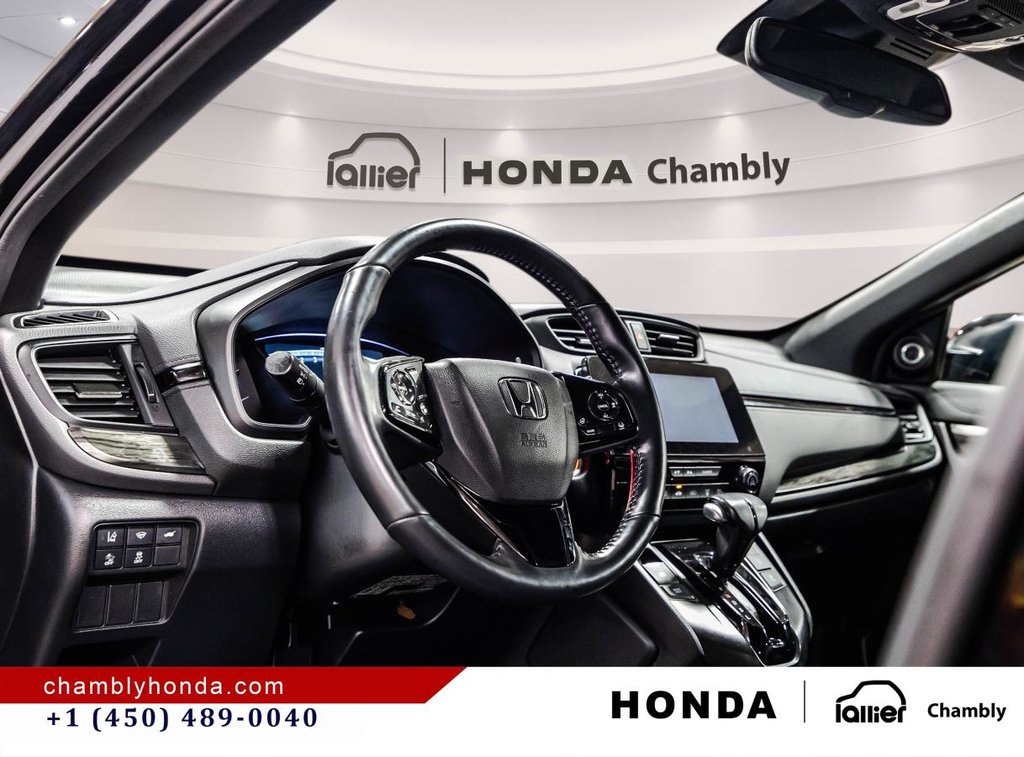 Honda CR-V Black Edition AWD I PANORAMIC SUNROOF I LEATHER I HEATED SEATS & STEERING WHEEL I STARTER I 2022 à Montréal, Québec - 23 - w1024h768px