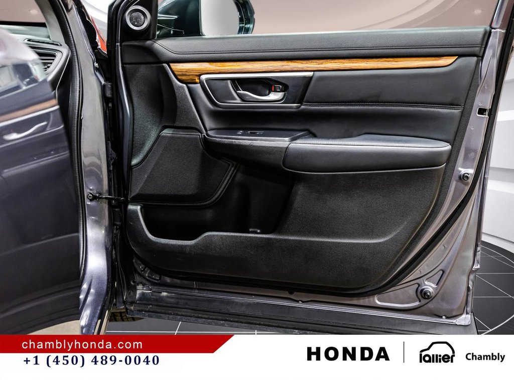 Honda CR-V Touring AWD CARPLAY I SUNROOF I MAGS I HEATED SEATS & STEERING WHEEL I  STERTER I ACTIVE SECURITY 2022 à Montréal, Québec - 18 - w1024h768px