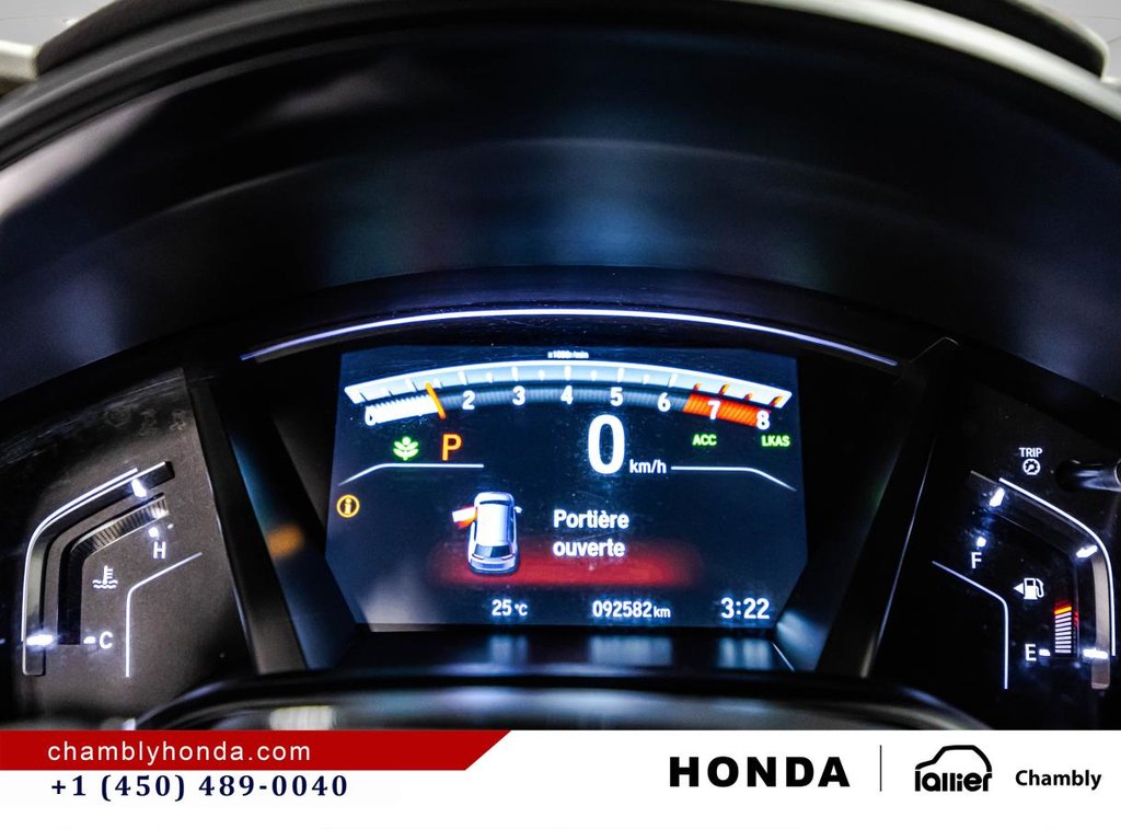 2022 Honda CR-V Black Edition AWD I PANORAMIC SUNROOF I LEATHER I HEATED SEATS & STEERING WHEEL I STARTER I in Montréal, Quebec - 26 - w1024h768px